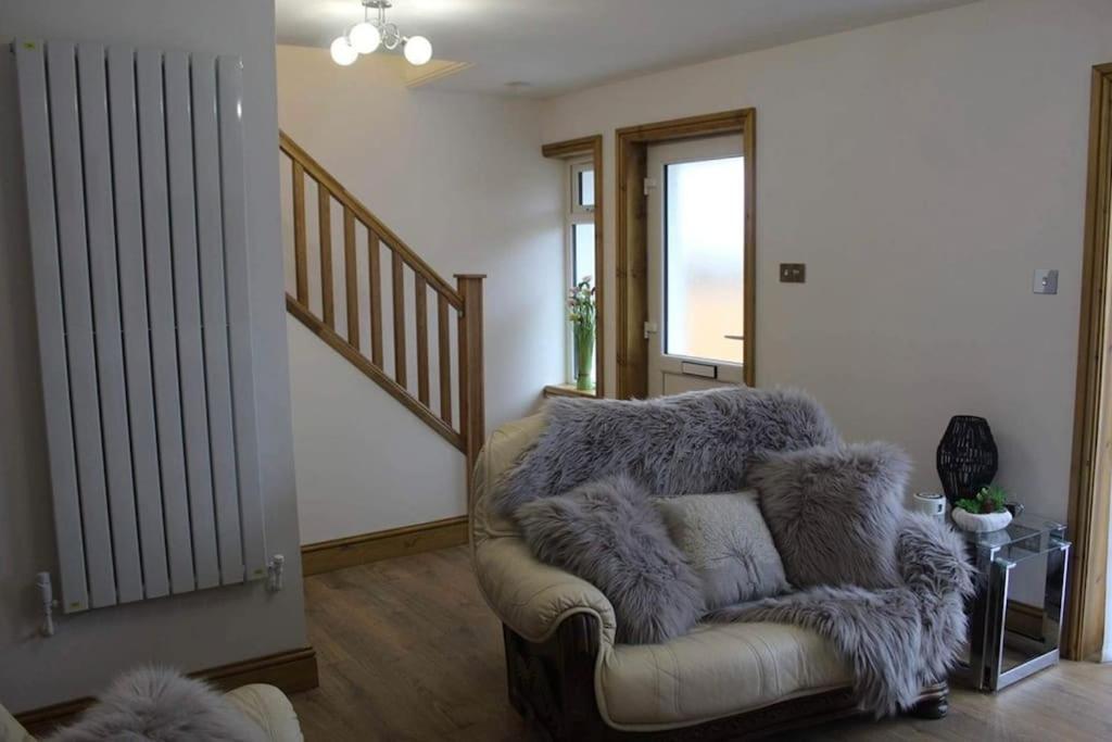 3 Bedroom Terrace Holiday Home Great Torrington Luaran gambar