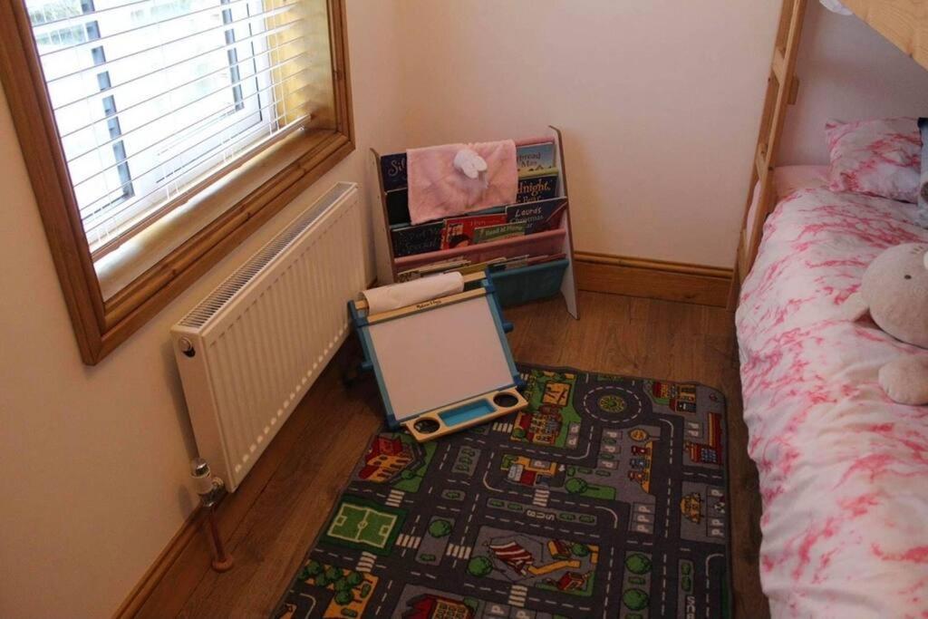 3 Bedroom Terrace Holiday Home Great Torrington Luaran gambar